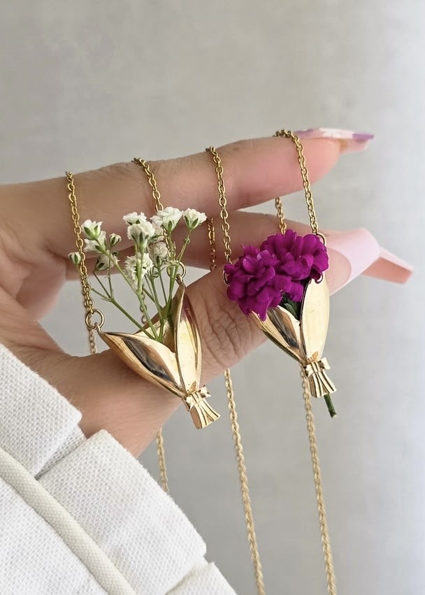 گردنبند فلورا
