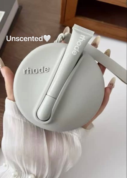 چارم و لیپ گلاس رود rhode